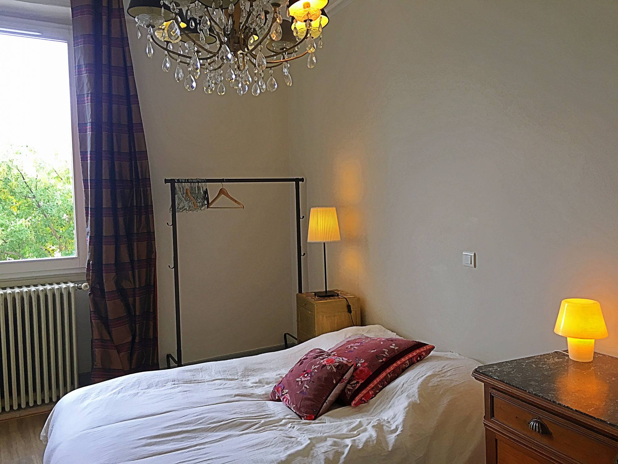 Appartement à  louer à Saint Paul Trois Chateaux en Drome Avec  terrasse privative