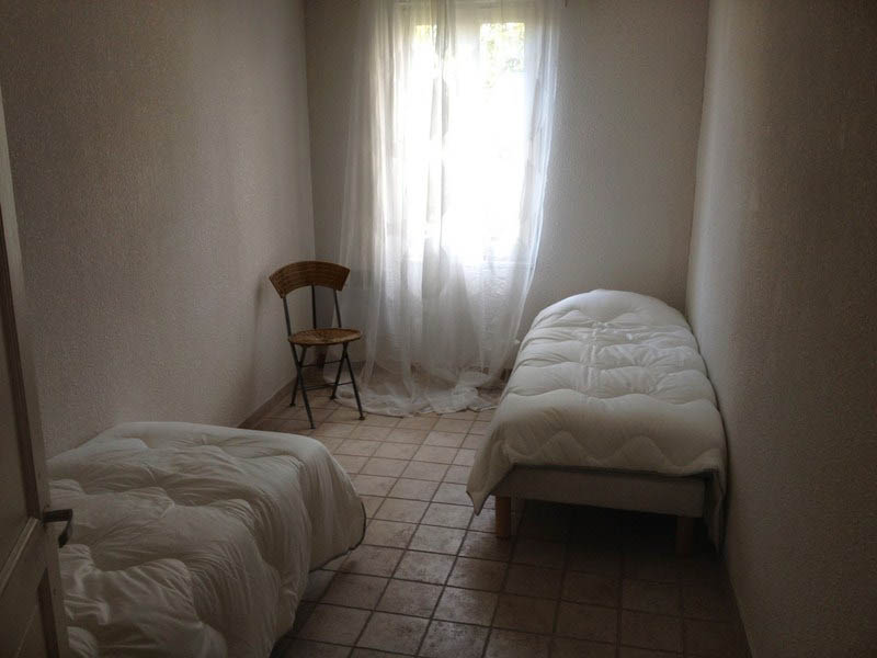 Appartement meublé à Bourg St Andeol (location semaine/mois) Appartement meublé à Bourg St Andeol au coeur du village (location semaine/mois)