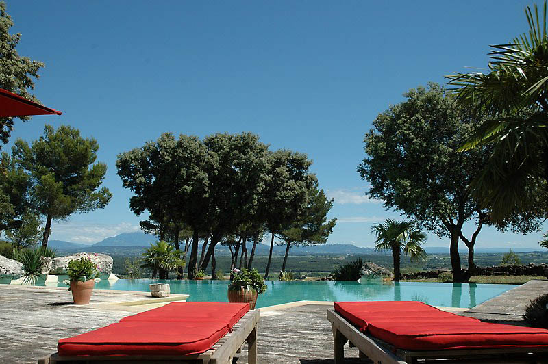 Villa de Standing à louer En Drôme Provencale, avec vue panoramique sur la région