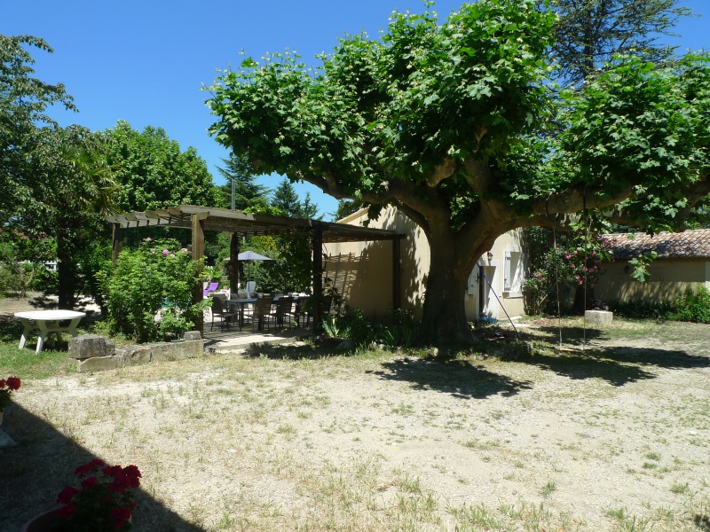Maison de village a louer  à Chamaret en Drôme  Piscine  Maison de village a louer  à Chamaret en Drôme  Piscine 